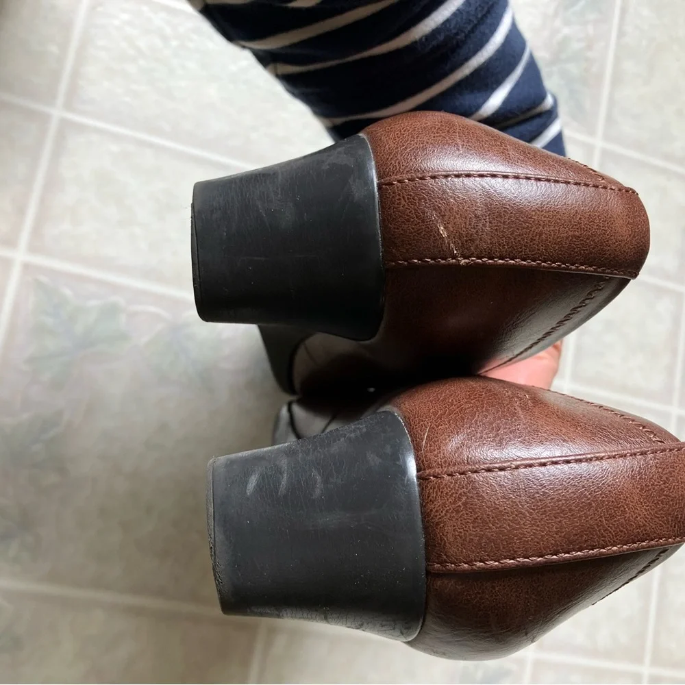 Life‎ Stride Brown Faux Leather Groovy wedge Shoes 7.5 Wide
